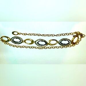 CHICO’S NWOT gold/silver tone chain belt